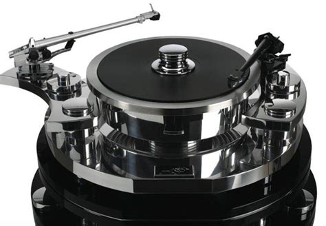 Sound Advice: High-end turntable makes great gift for audiophiles